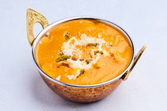 Lamb Korma + Plain Naan + One Drink (Mango Lassi/Cold Drink)